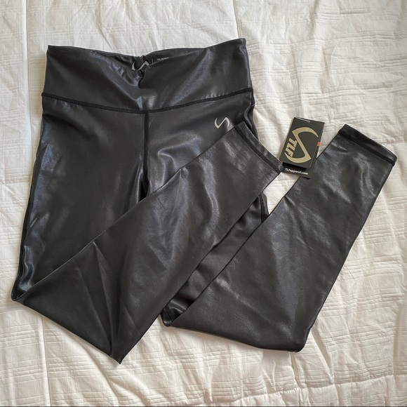 NWT BUNDLE: TLF Apparel Black Shine - Picture 14 of 15